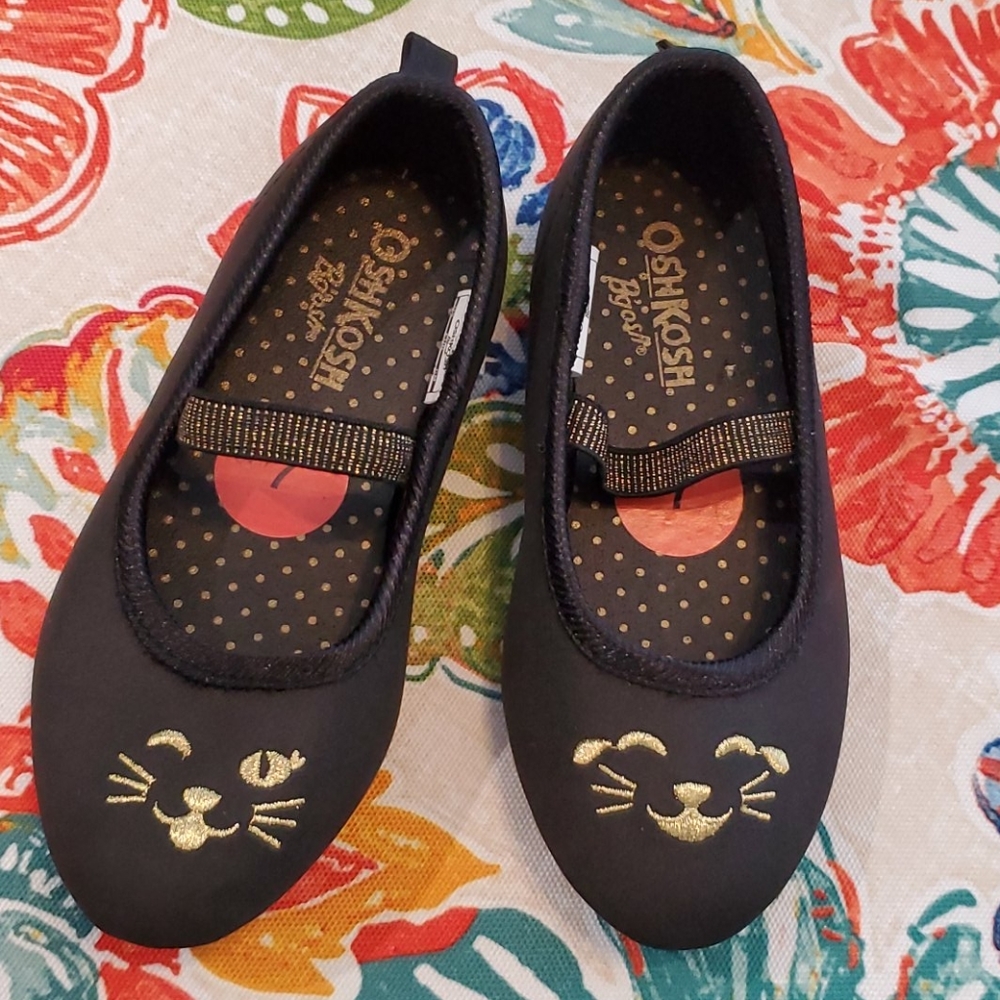 OshKosh B'gosh shoes